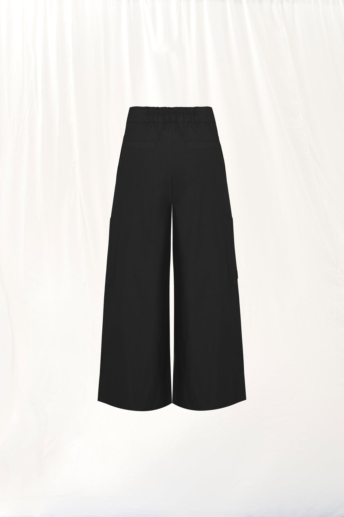 Black Wide-leg Pleated Trousers 17098