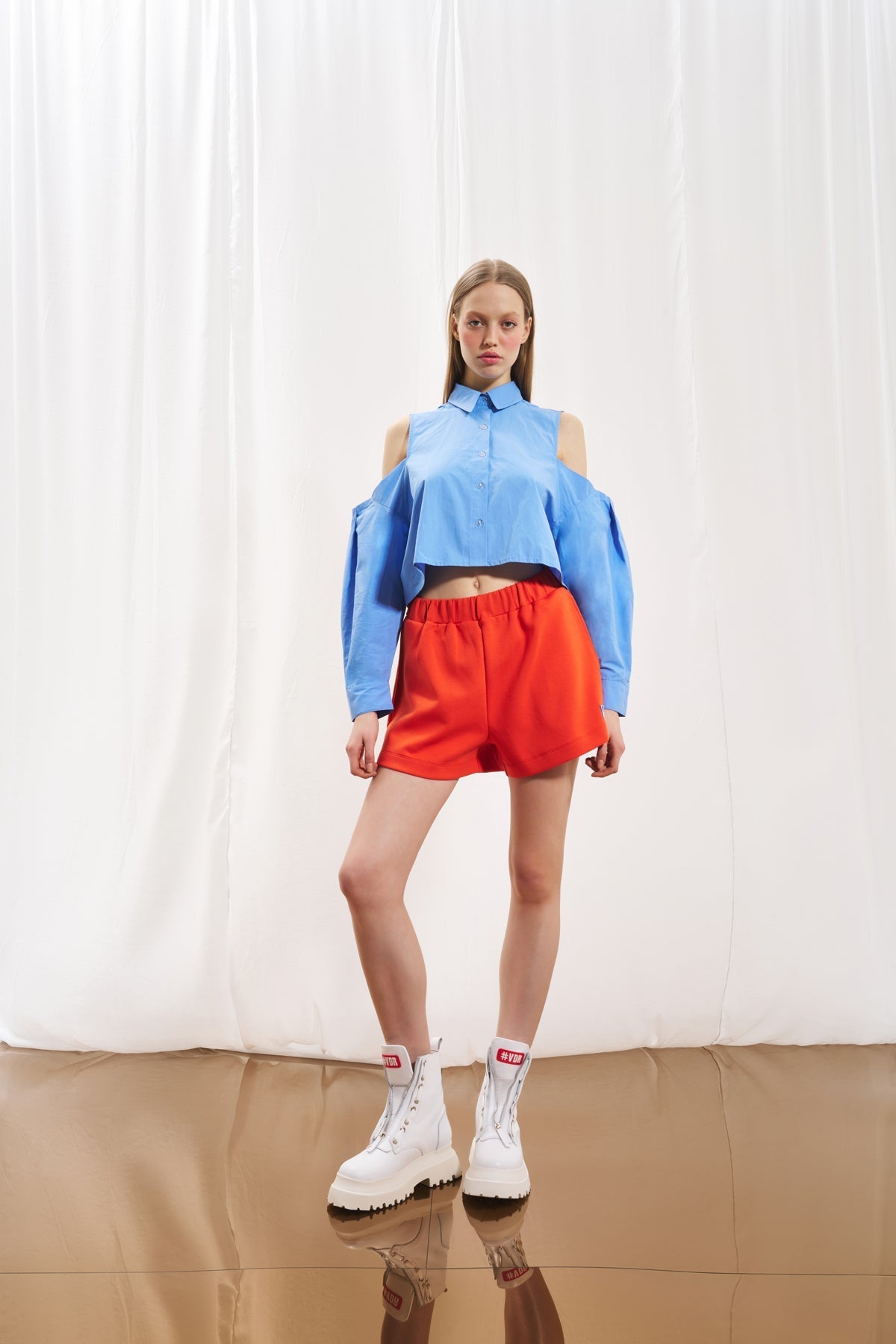 Orange Perakende Shorts 17130