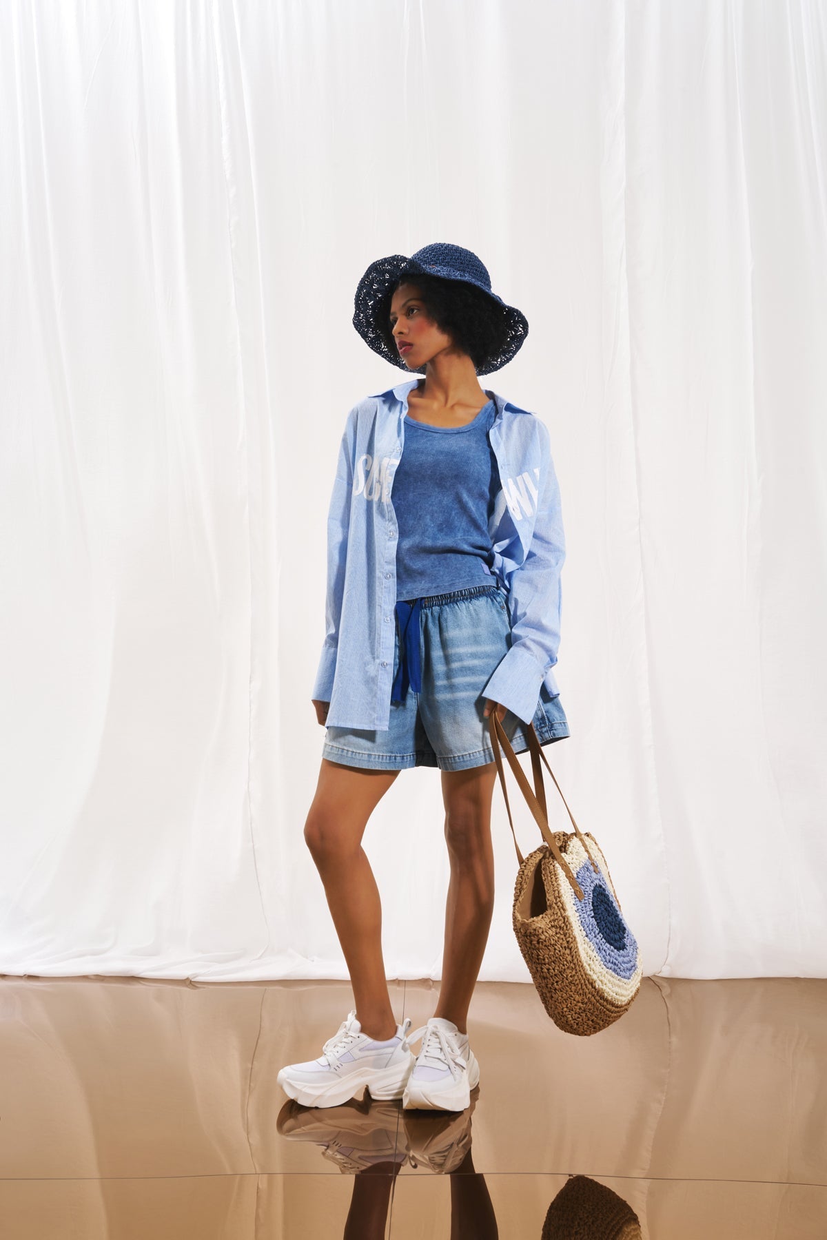 Blue Shirt 17324
