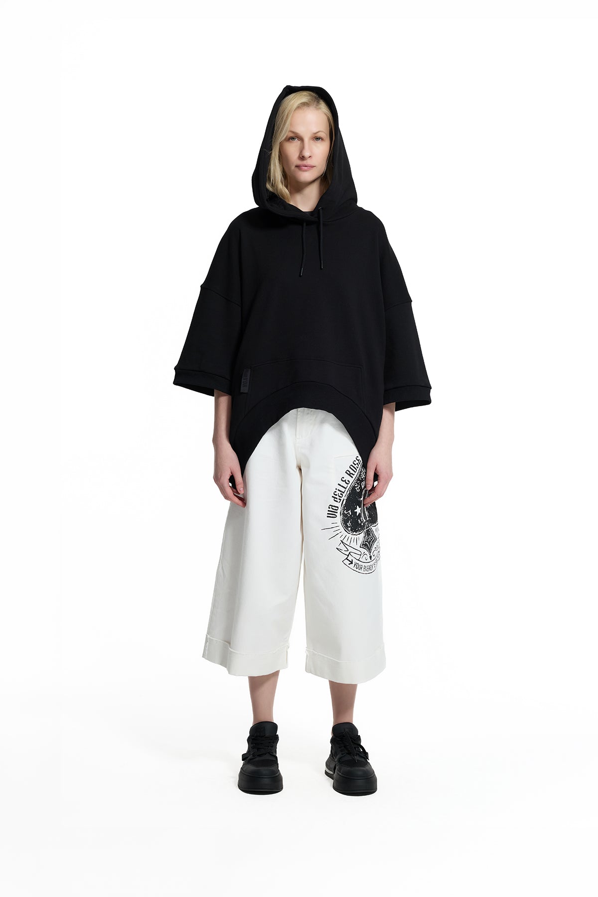Black Short Sleeve Hoodie Sweatshirt 19110