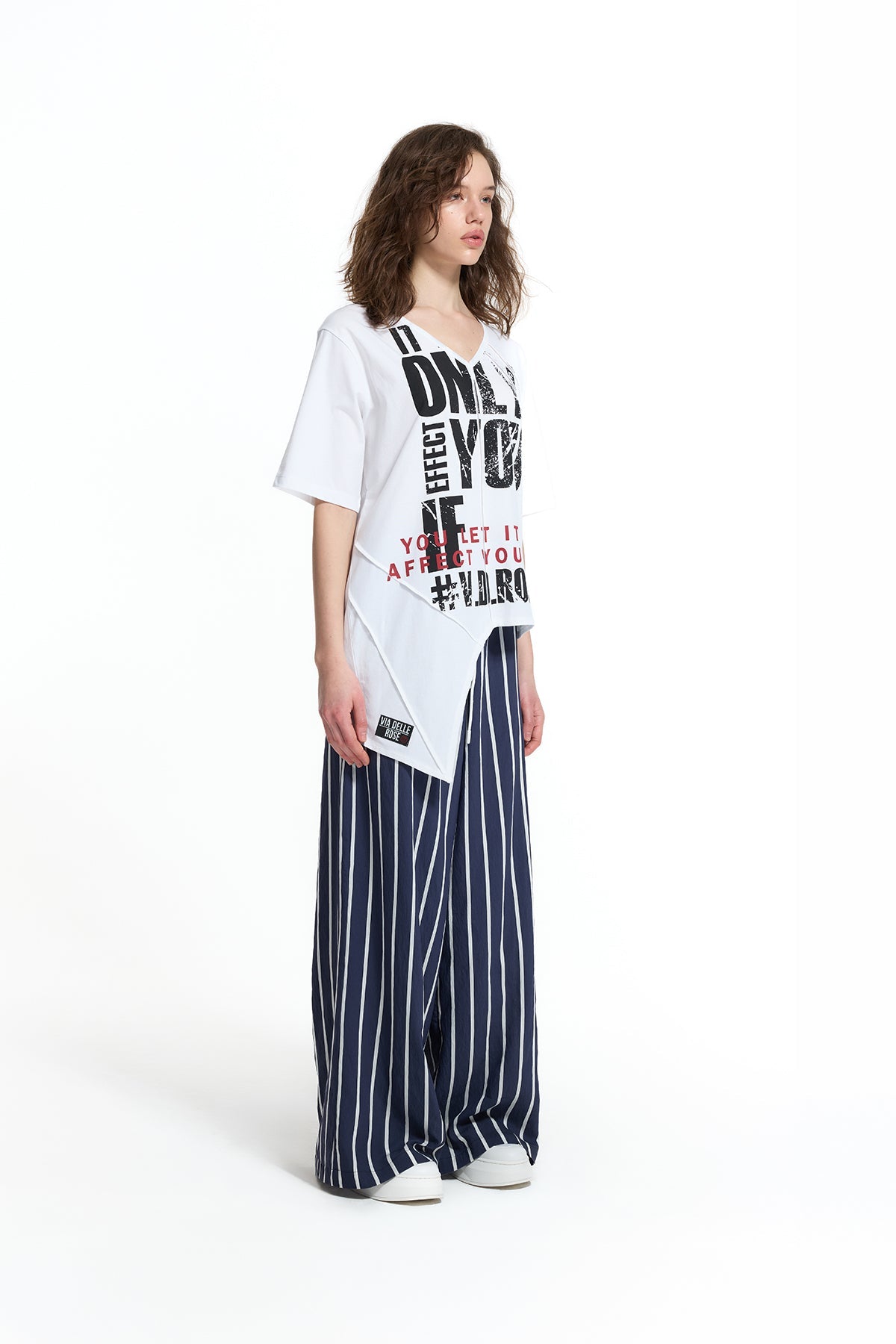 White Graphic Asymmetric T-shirt 19140
