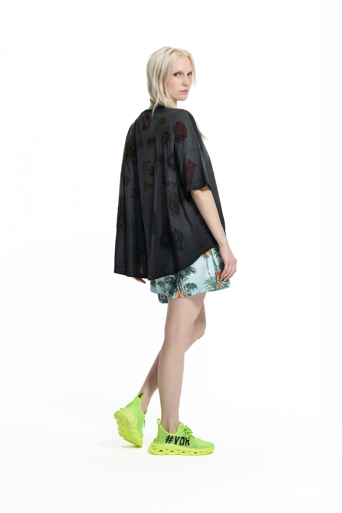 Black Signature Patch Back Oversized T-shirt 19176