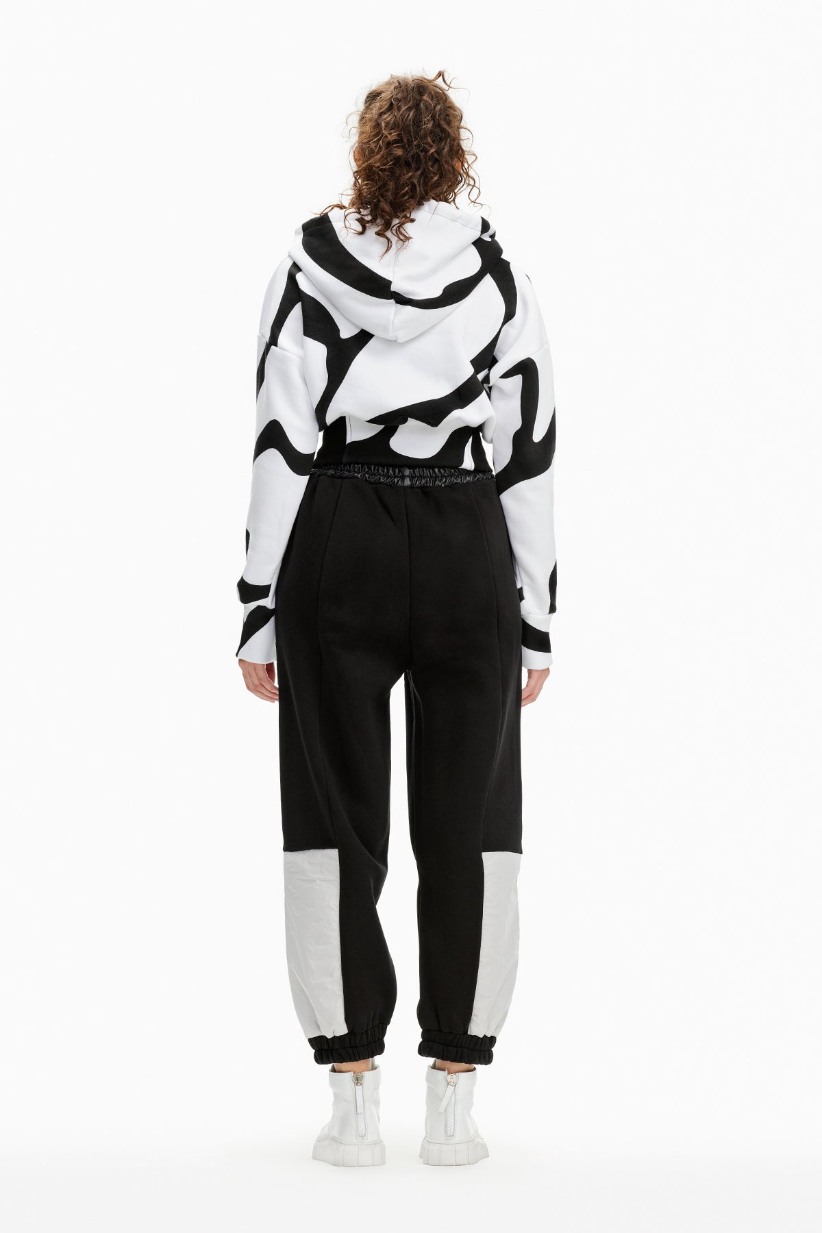 Bianco Nero Sw-shirt 10138