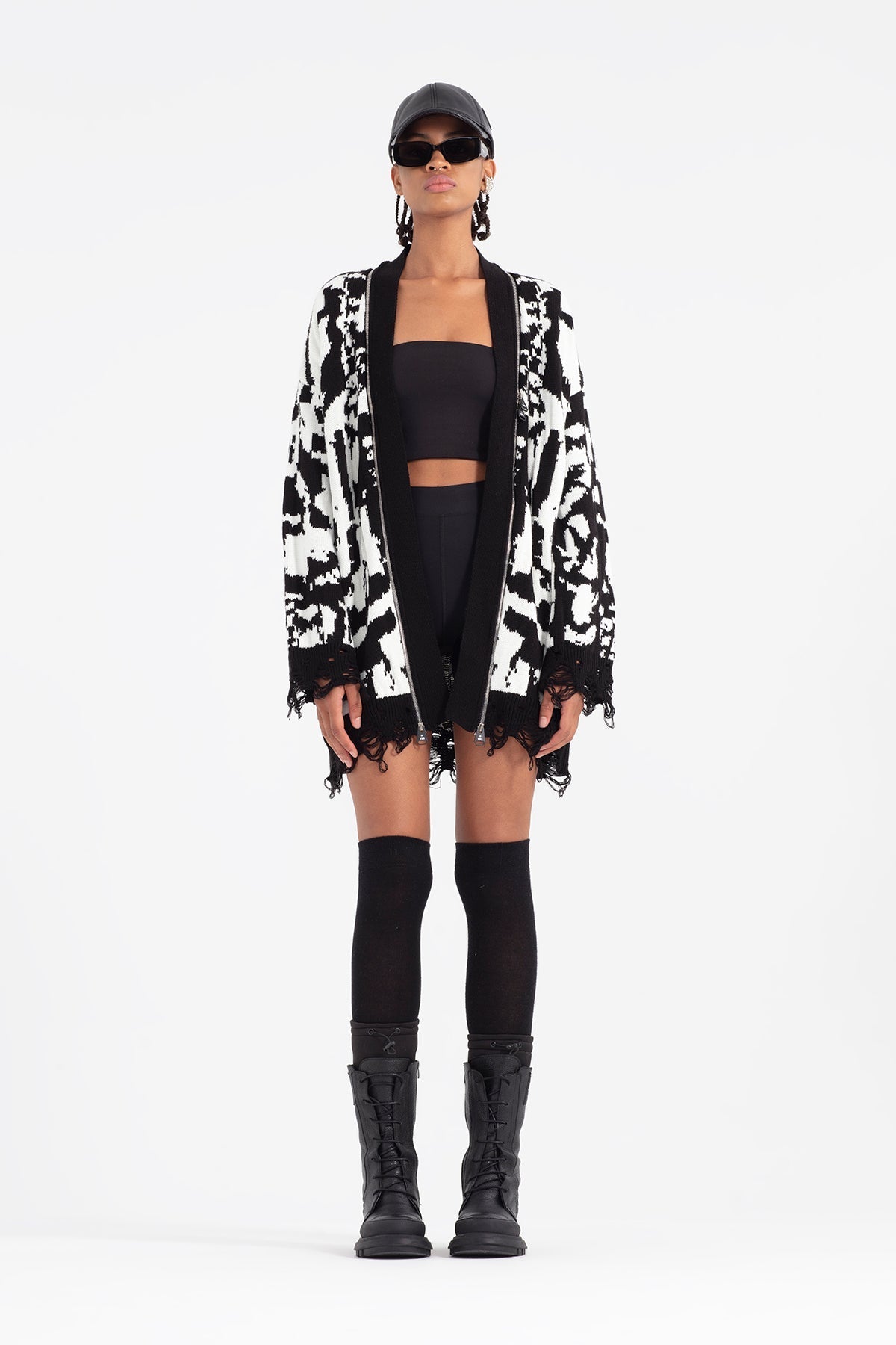 Nero Off White Cardigan 12095