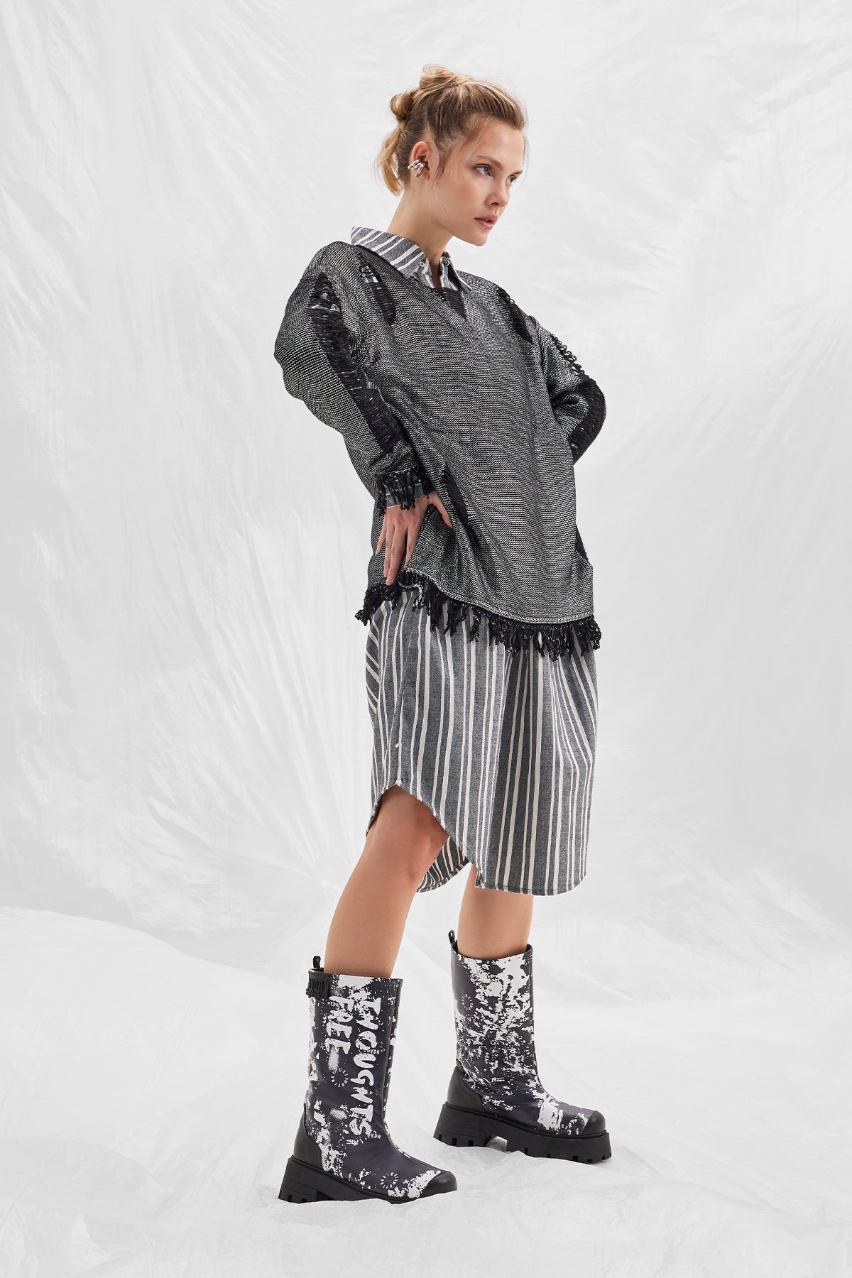 Silver Pullover 14004