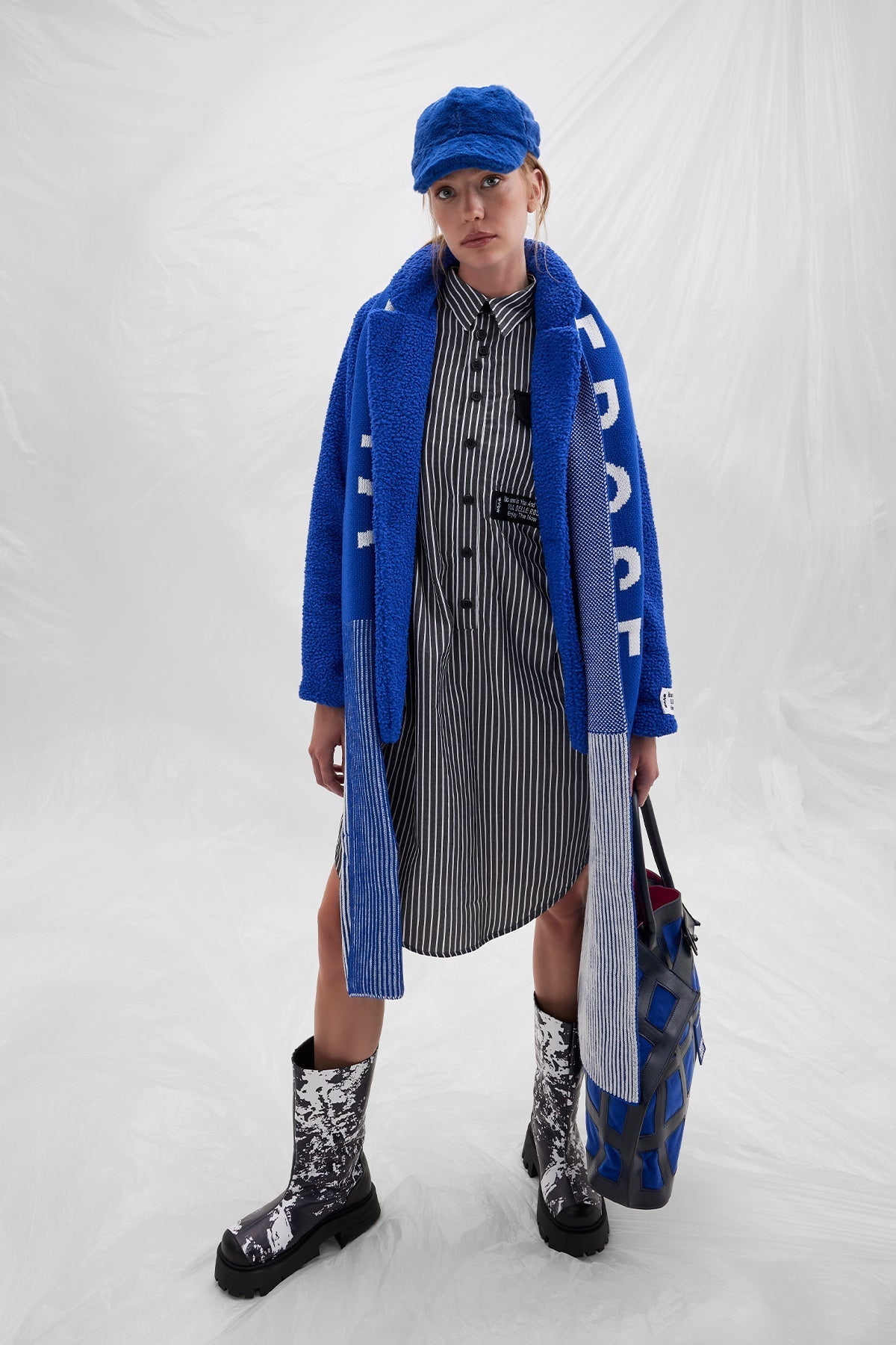 Royal Bianco Scarf Vw2414031