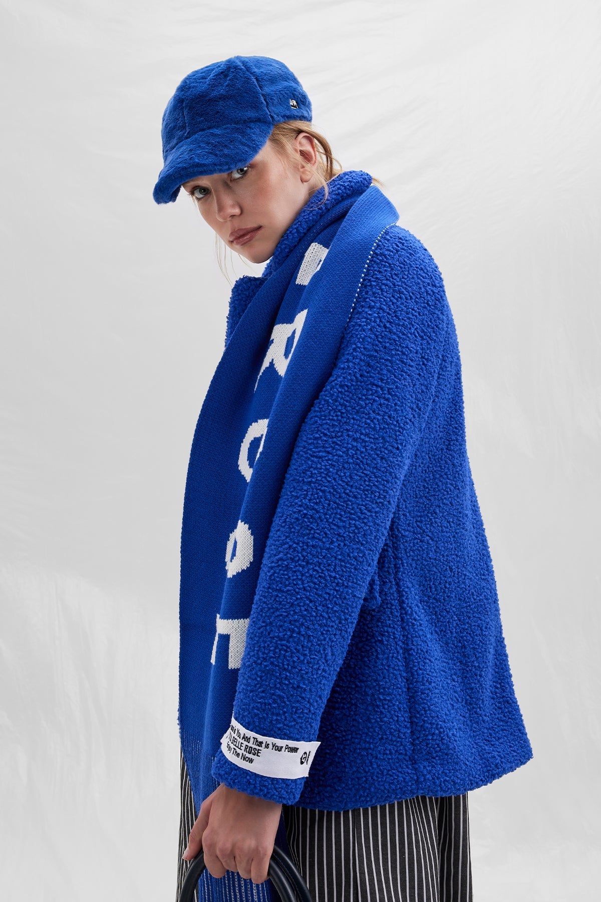 Royal Bianco Scarf Vw2414031