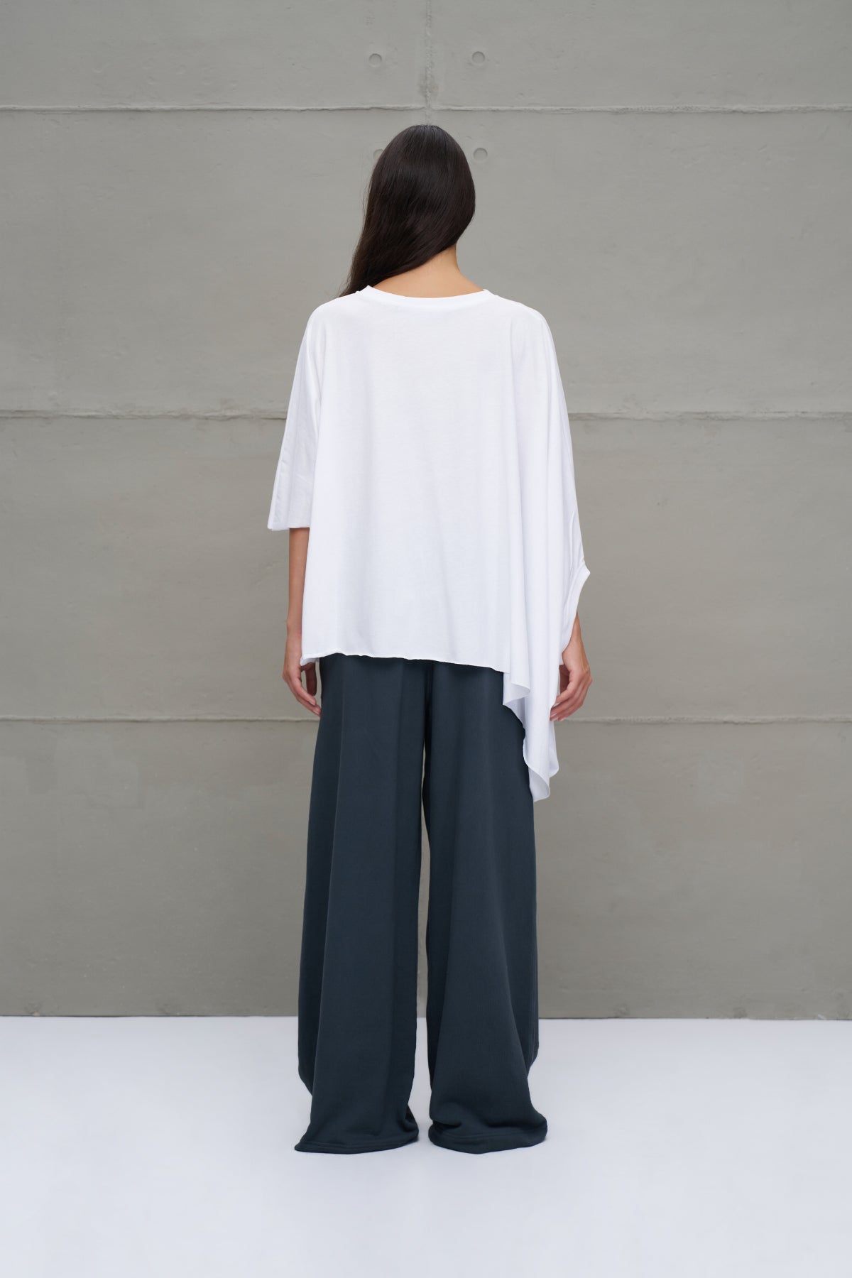 White Asymmetric Oversized T-shirt 18043