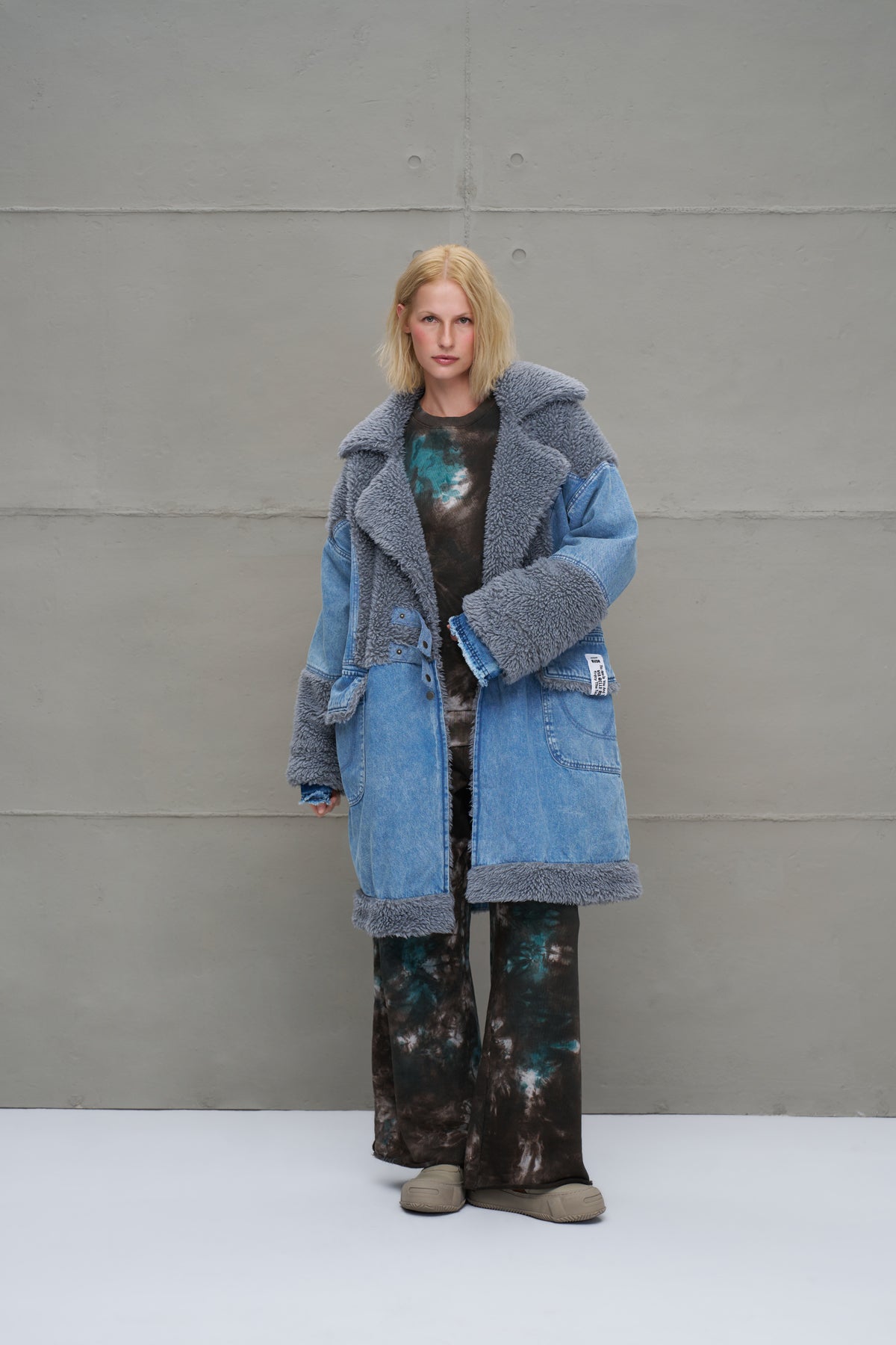 Blue Faux Fur Belted Denim Coat 18077