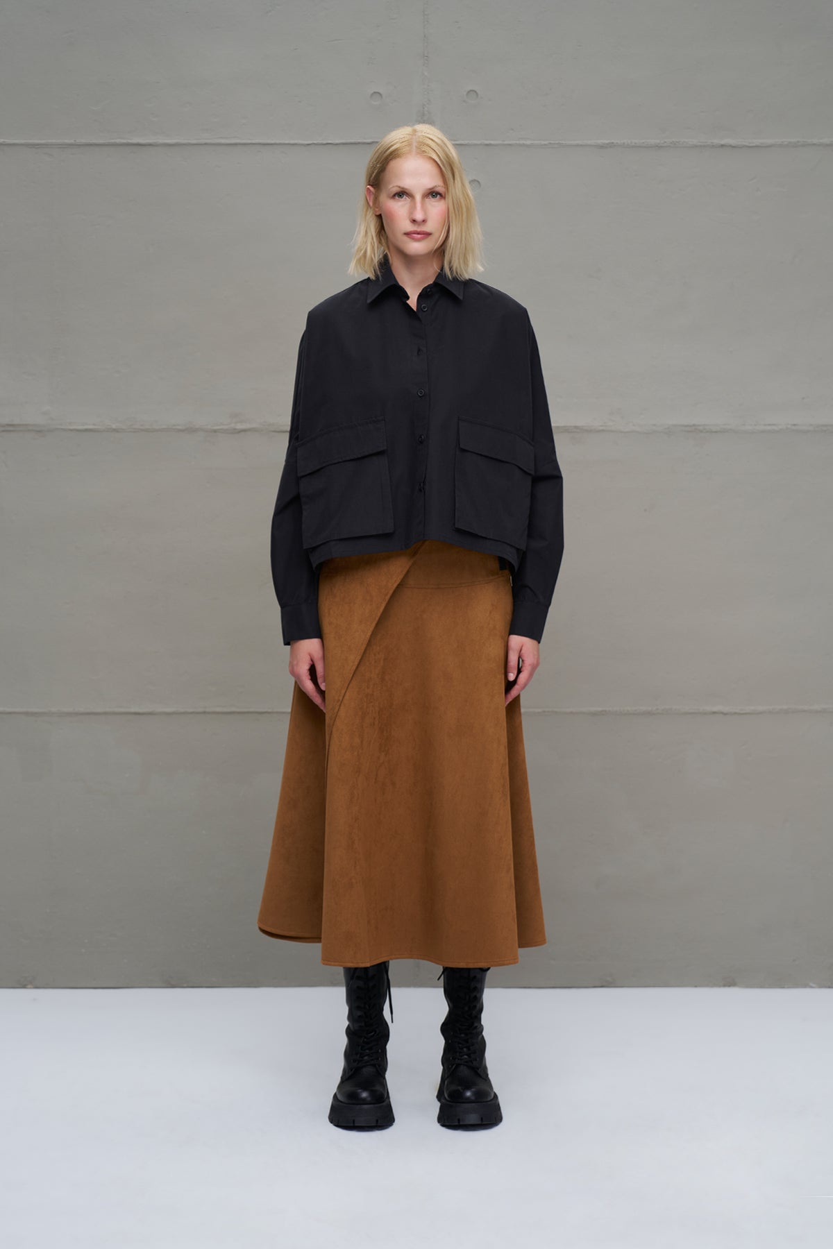 Black Two-pocket Poplin Shirt 18196