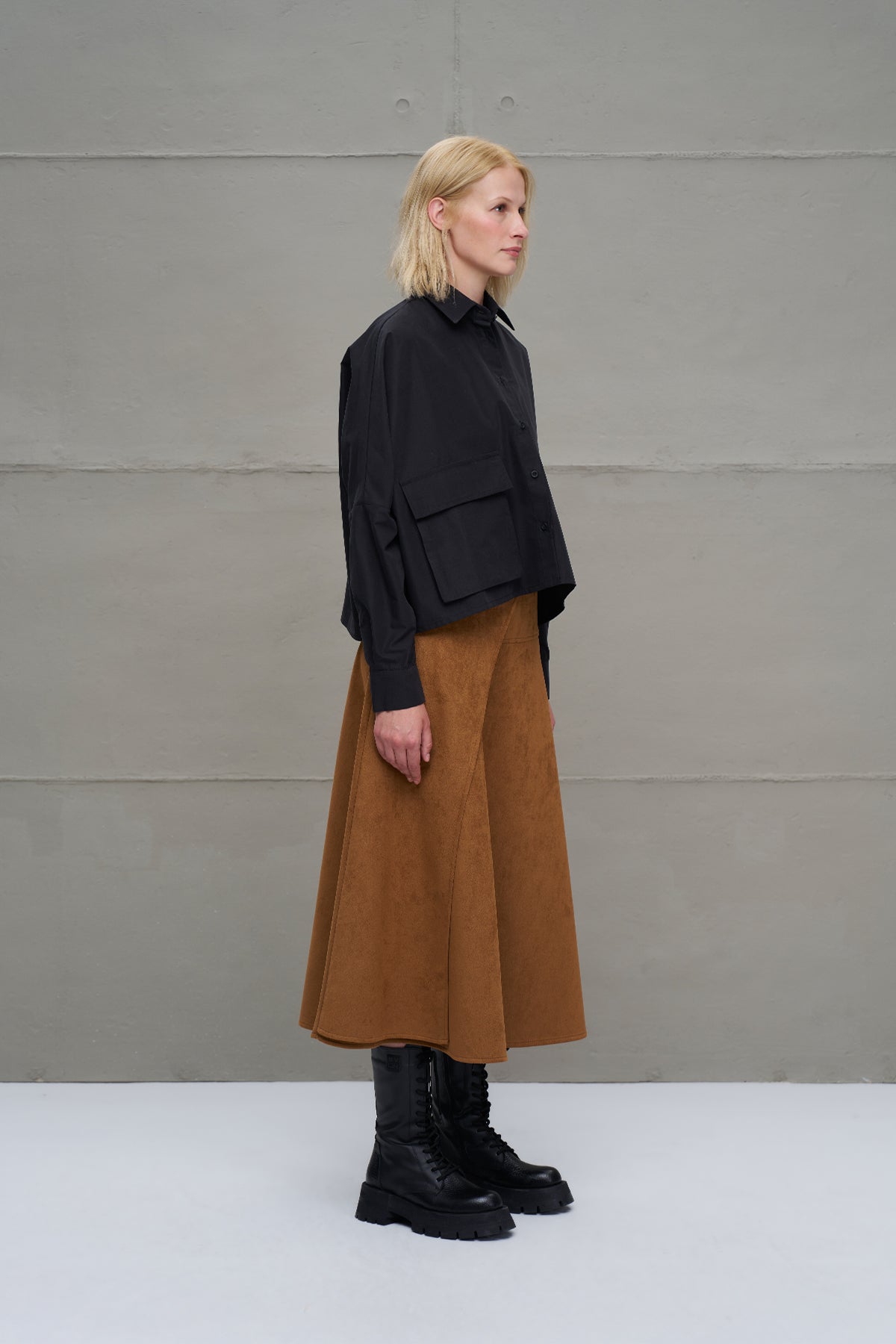 Black Two-pocket Poplin Shirt 18196