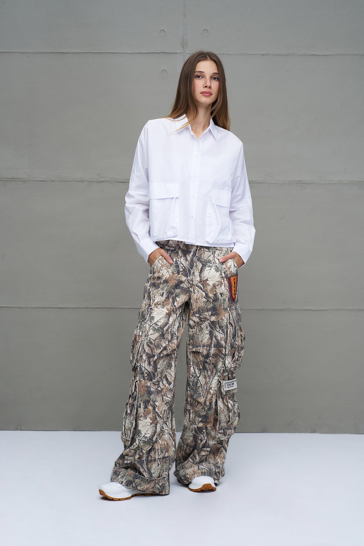 White Two-pocket Poplin Shirt 18196