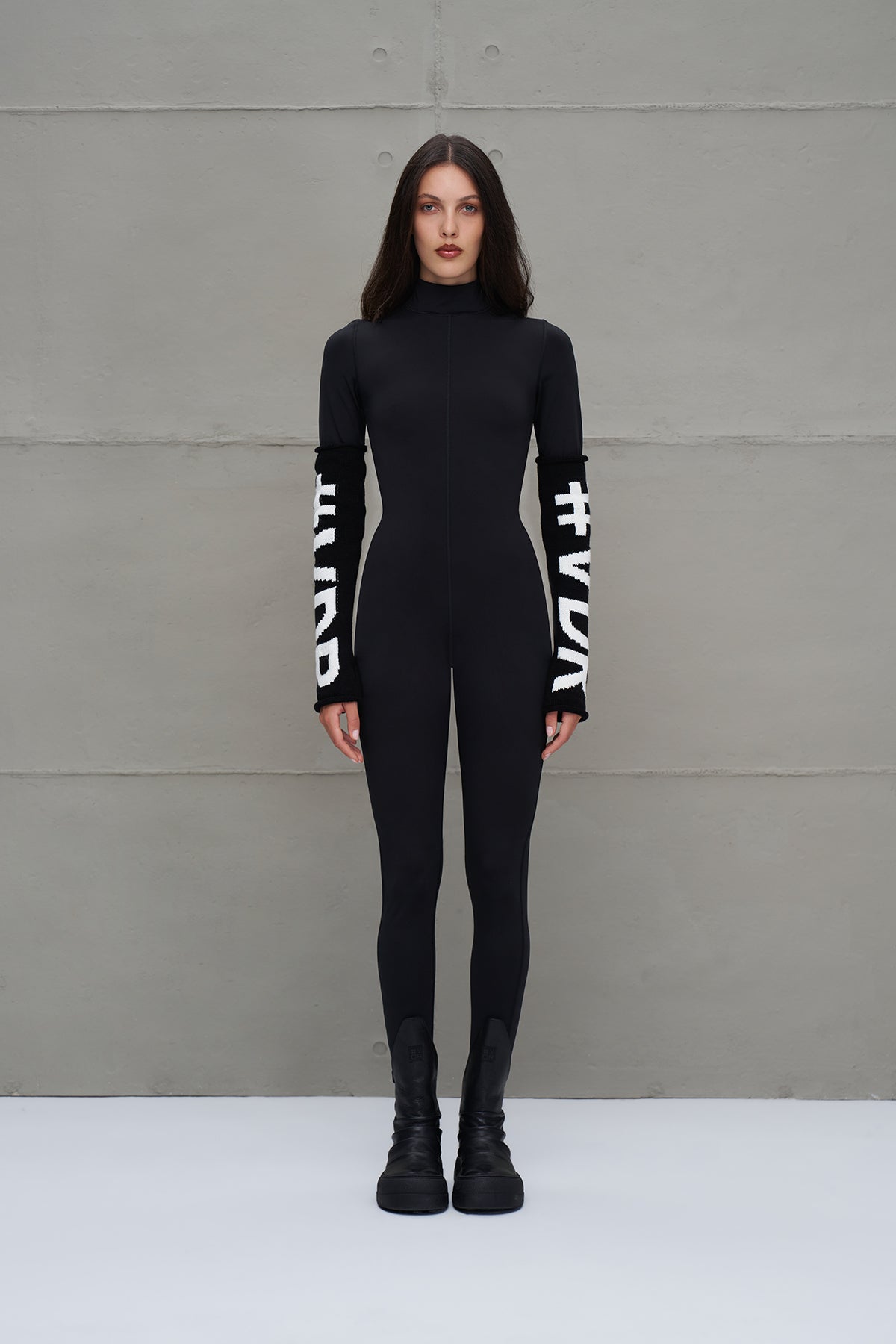 Black White Logo Detailed Armless 18287