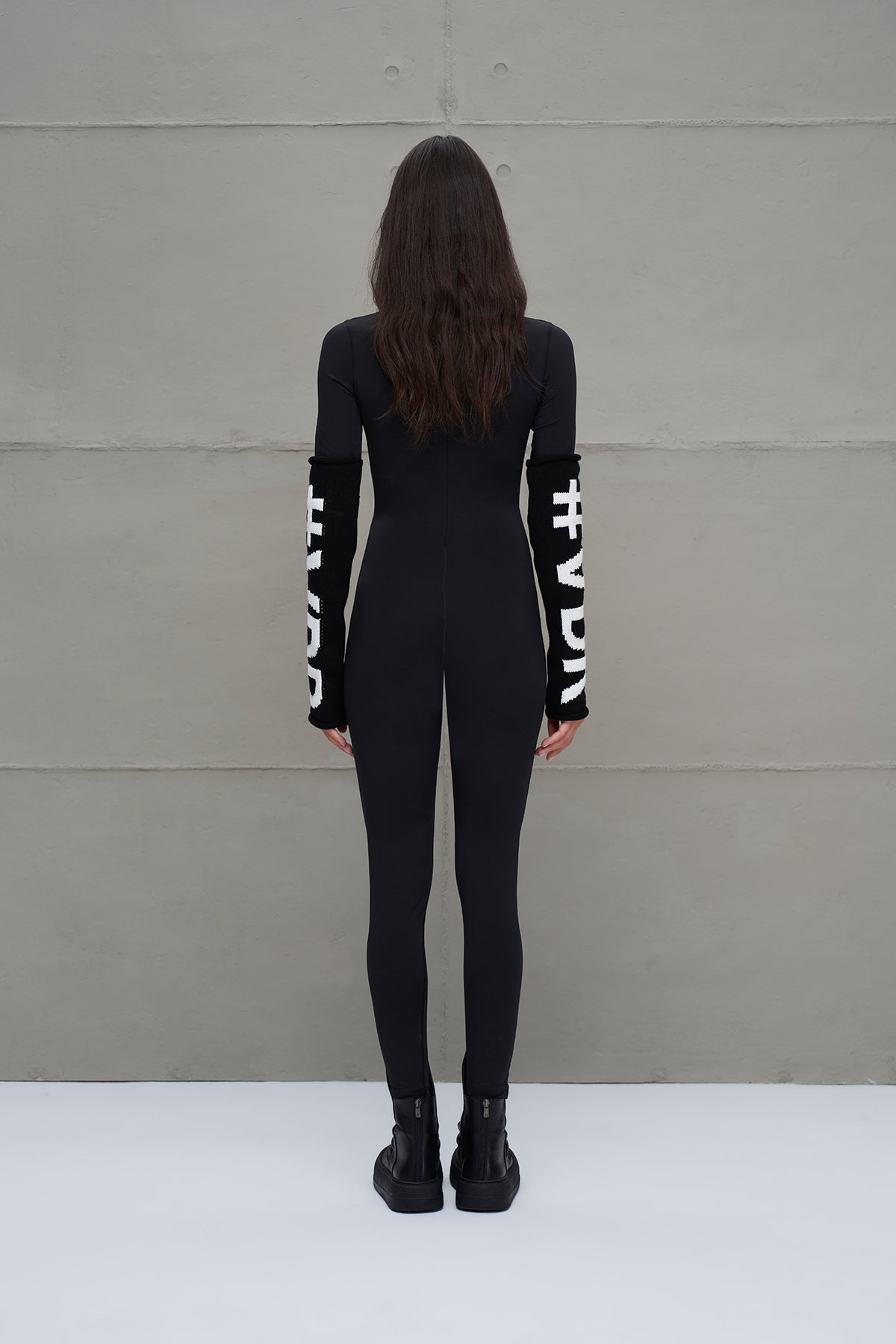 Black White Logo Detailed Armless 18287